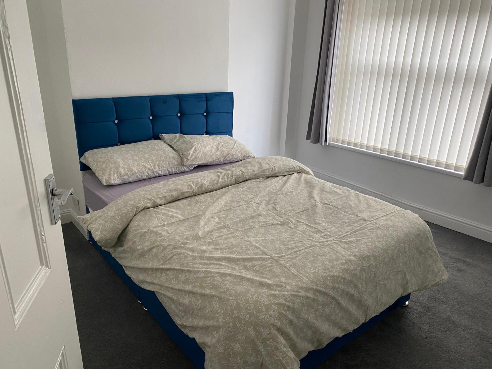 Marvellous Room 1 Stoke-on-Trent 外观 照片
